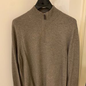 Tahari 100% cashmere sweater w/ zipper